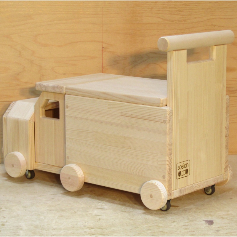 243新品・未使用　木のおもちゃ　手作り木製自動車 トラック　木製玩具　乗用玩具閉じる