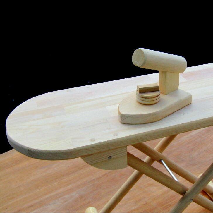 手作り木製 ままごとアイロン台(おまけにアイロン付)・送料込み・ - 画像 (4)