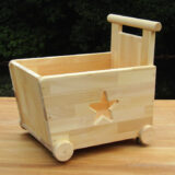 手作り木製 おもちゃも運べる手押し車-1型・片面透かし 蓋つき ・送料込み・ - 画像 (7)