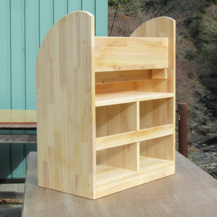 手作り木製 絵本棚(完成品です)幅60cm ・送料込・組み立て不要 保育園 幼稚園 収納 見せる収納 インテリア - 画像 (4)