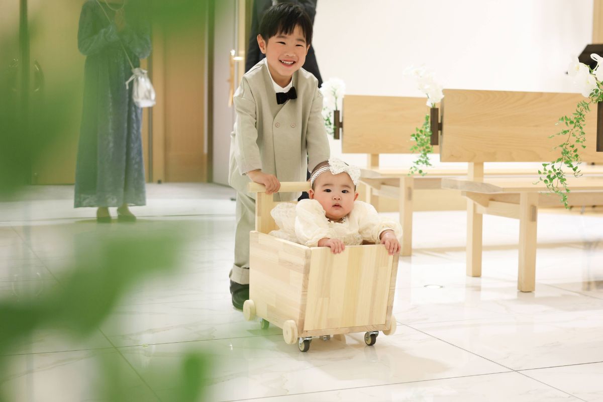 結婚式リハーサルでの手押し車演出風景